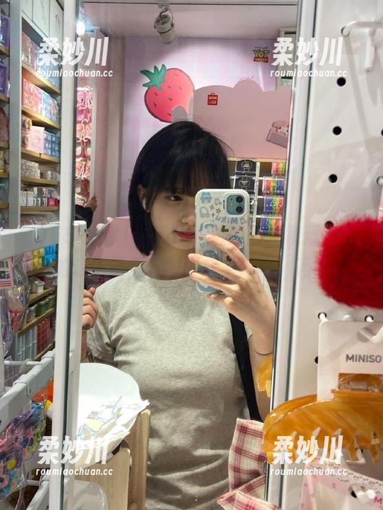 155fun 155fun网址的黑料视频,真的让人毫无保留的想‘分享’吗?