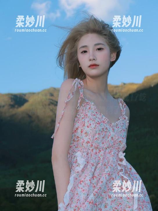 在回家的路上，最新发现17吃瓜隐藏版小吃，这味道绝了！