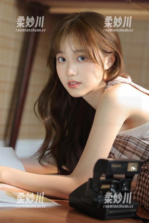 一头扎进“51吃瓜网红网”在线，恍惚我就是八卦女王！