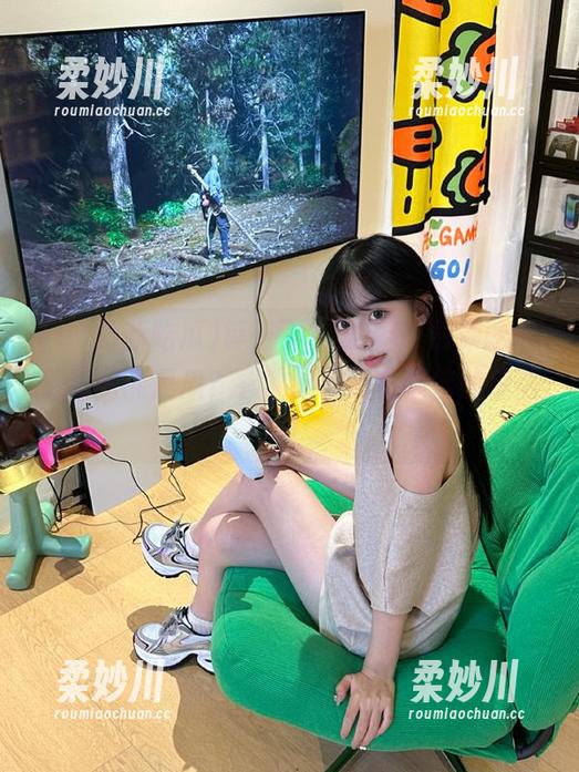 等一下，谁说51最新吃瓜链接只能是瓜？看，这里还有烦恼的废话！