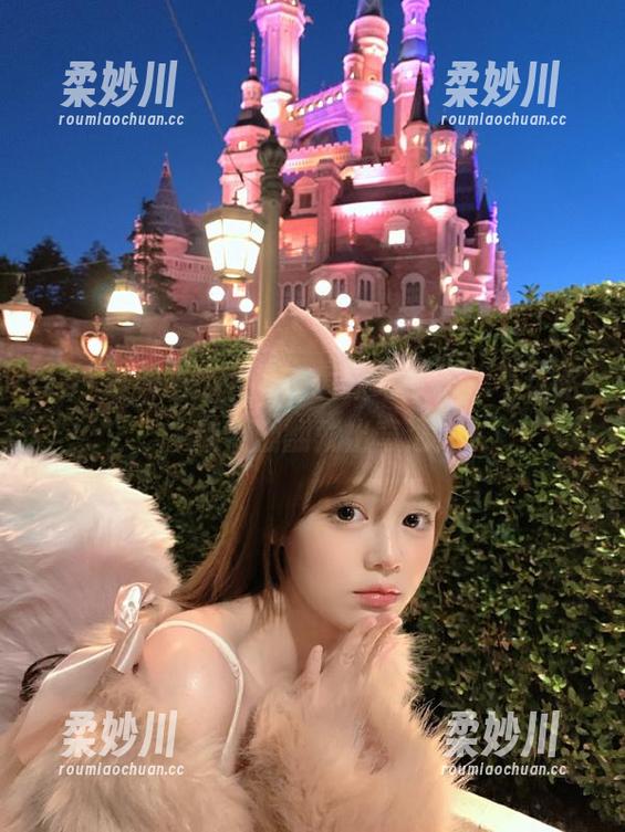 51最新吃瓜 在51最新吃瓜,永不迷路,随便翻翻就出奇遇!