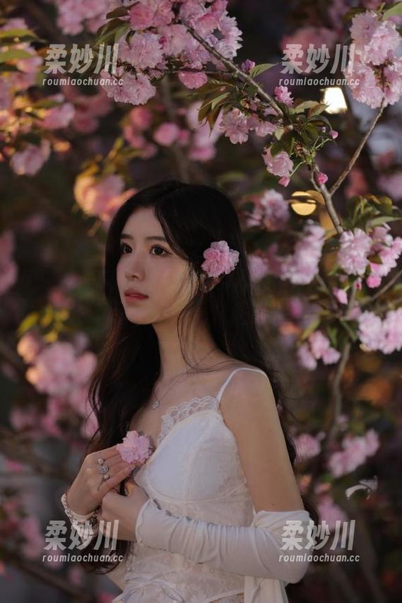 当生活无聊，赶紧观看91吃瓜网，吾爱吃瓜的乐趣无法抗拒！