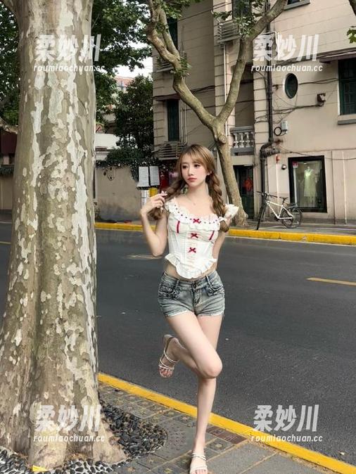 想知道91吃瓜网里的那些八卦是什么滋味？免费畅游各种站，绝不后悔！