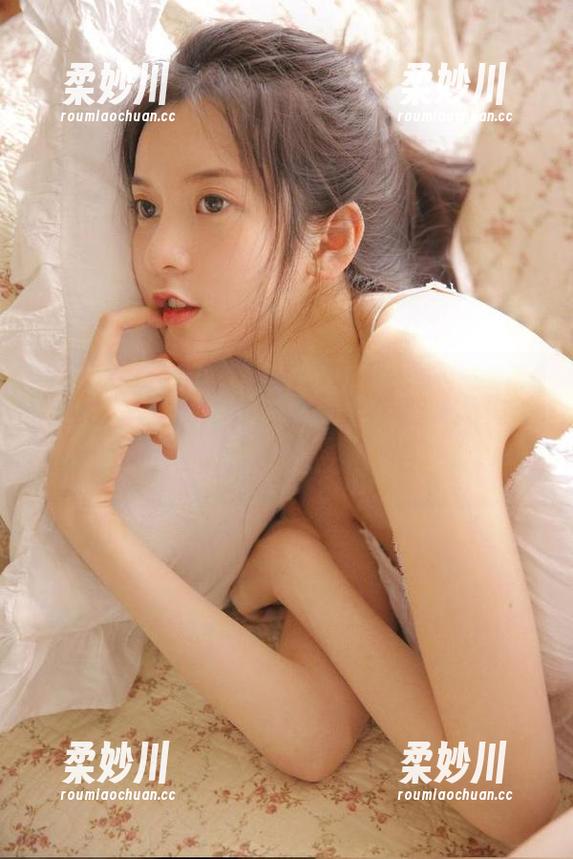 我以为“92吃瓜苹果版”会好用，结果我的网页视角直接转了一圈——还是老样子！