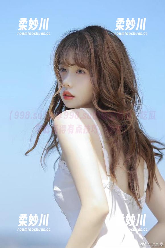 998.su 分享998.su的流行黑料,吃瓜同时还得有点技巧,哈哈!