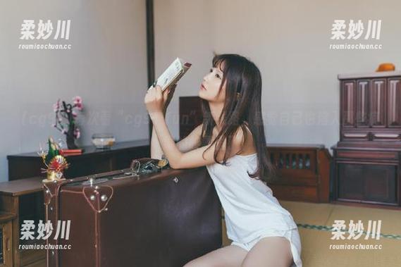 cg91 每次看“cg91.fun”新线路,感觉自己也溶入那些疯癫的故事里了