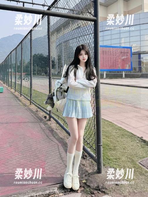 又一次登录hlw.bet，看到的瓜又有点让人捉急，真是吸引我的眼球！