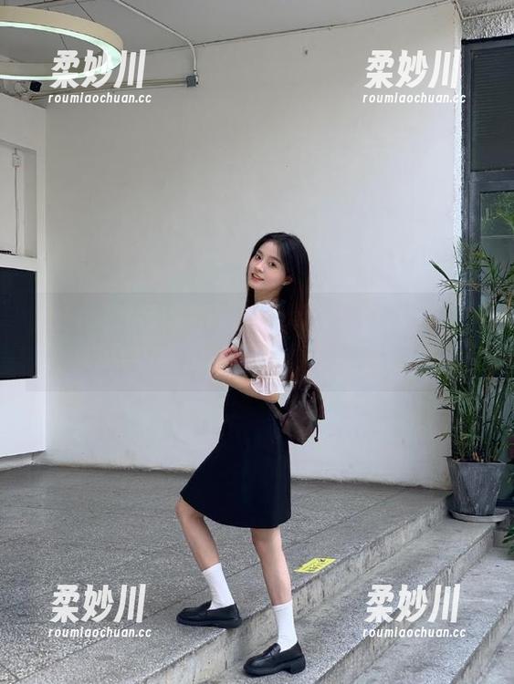 你等的就是这！hlw轻量版iOS下载入口直通，瓜民们一起来吧！