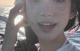 原来“www吃瓜网cc”苹果版才是吃瓜的真正神器,果然百闻不如一见!