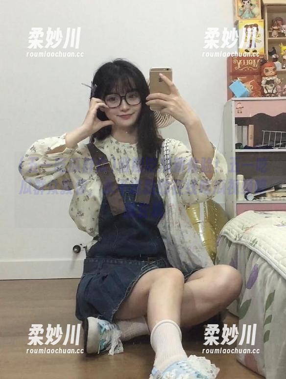 假期吃瓜新体验！五一吃瓜群众教你，永不迷路的在线吃瓜视频暗藏玄机
