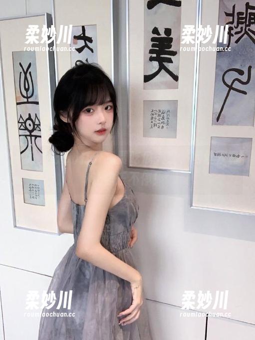 打开免费吃瓜入口，网红双簧让你乐不停！