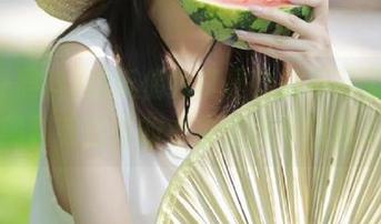 这玩偶我真是收藏不下了，冲哥黑料有这样的小宝贝我不想追了！
