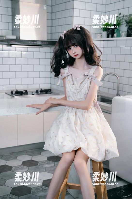 吃瓜不打烊 在吃瓜不打烊的世界,黑料视频让人忍不住想大喊‘真香’!