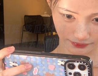 吃瓜不打烊，永不迷路：姐们，视频点进去的瞬间我差点失了控！