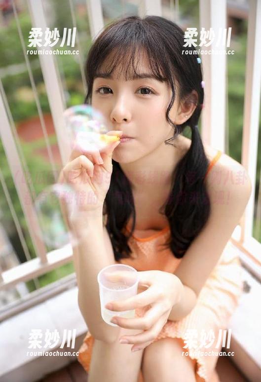 吃瓜网 吃瓜网91精彩线路:每一则八卦都有它独特的“气味”,等你来发现!