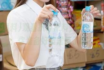 观看扒哥黑料,在线下载指南:你准备好被震惊了吗?