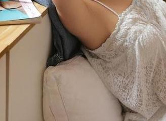 “网曝吃瓜”导航:八卦捡漏,再也不怕错过。
