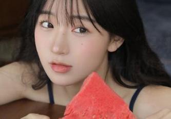 准备好了吗？“黑料不打烊”网站最新地址，让我们一起八卦到底！