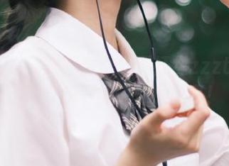 观看黑料不打烊zzzttso:首页导航下的惊悚小故事!