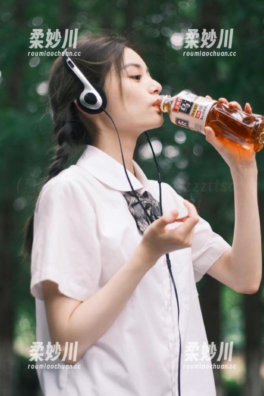 观看黑料不打烊zzzttso：首页导航下的惊悚小故事！