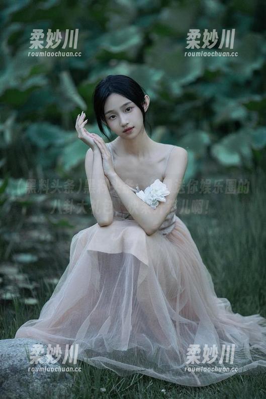 黑料头条：免费送你娱乐圈的八卦大礼包，快来开箱儿啊！