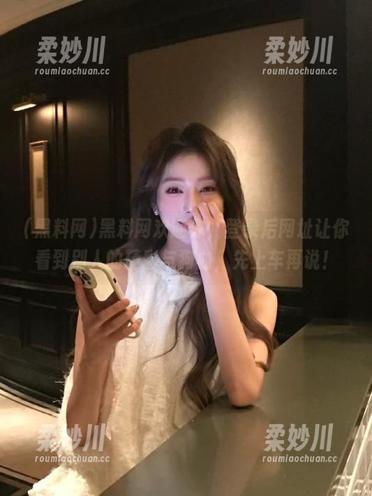 黑料网欢迎你，登录后网址让你看到别人的精彩与狗血，先上车再说！