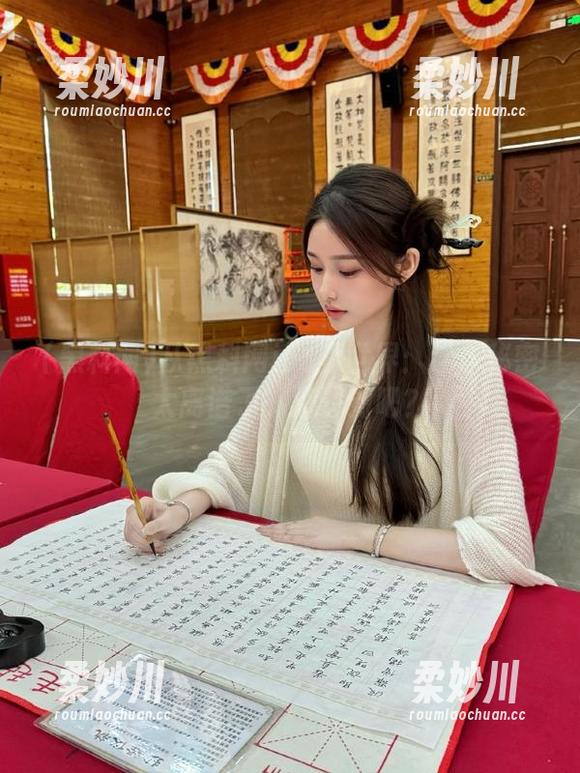 从黑料网ios看世界：这些秘密太离谱了，没想到吧？