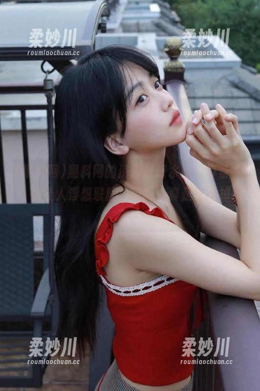 黑料网 黑料网的资源像深水鱼,每条“.”都让人浮想联翩,哎呀,真是智商掉线了!