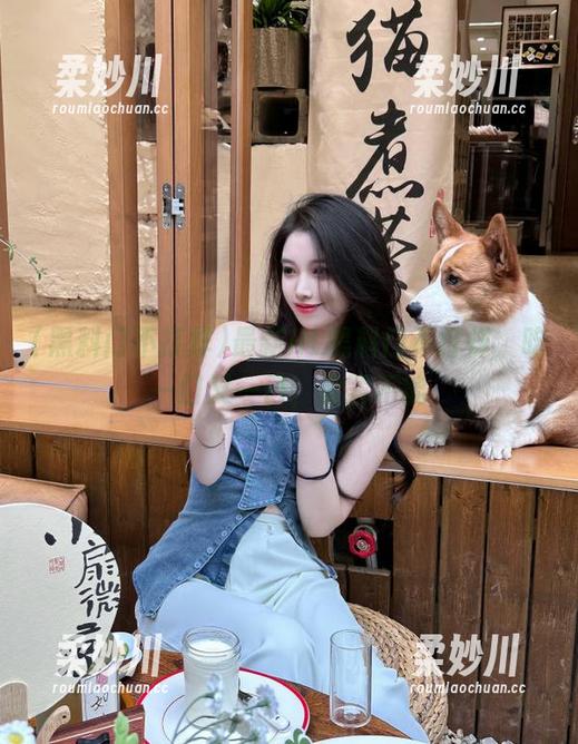 最新HL黑料门不打烊，吃一口又一口，欲罢不能